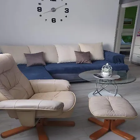 Louminos Apartment